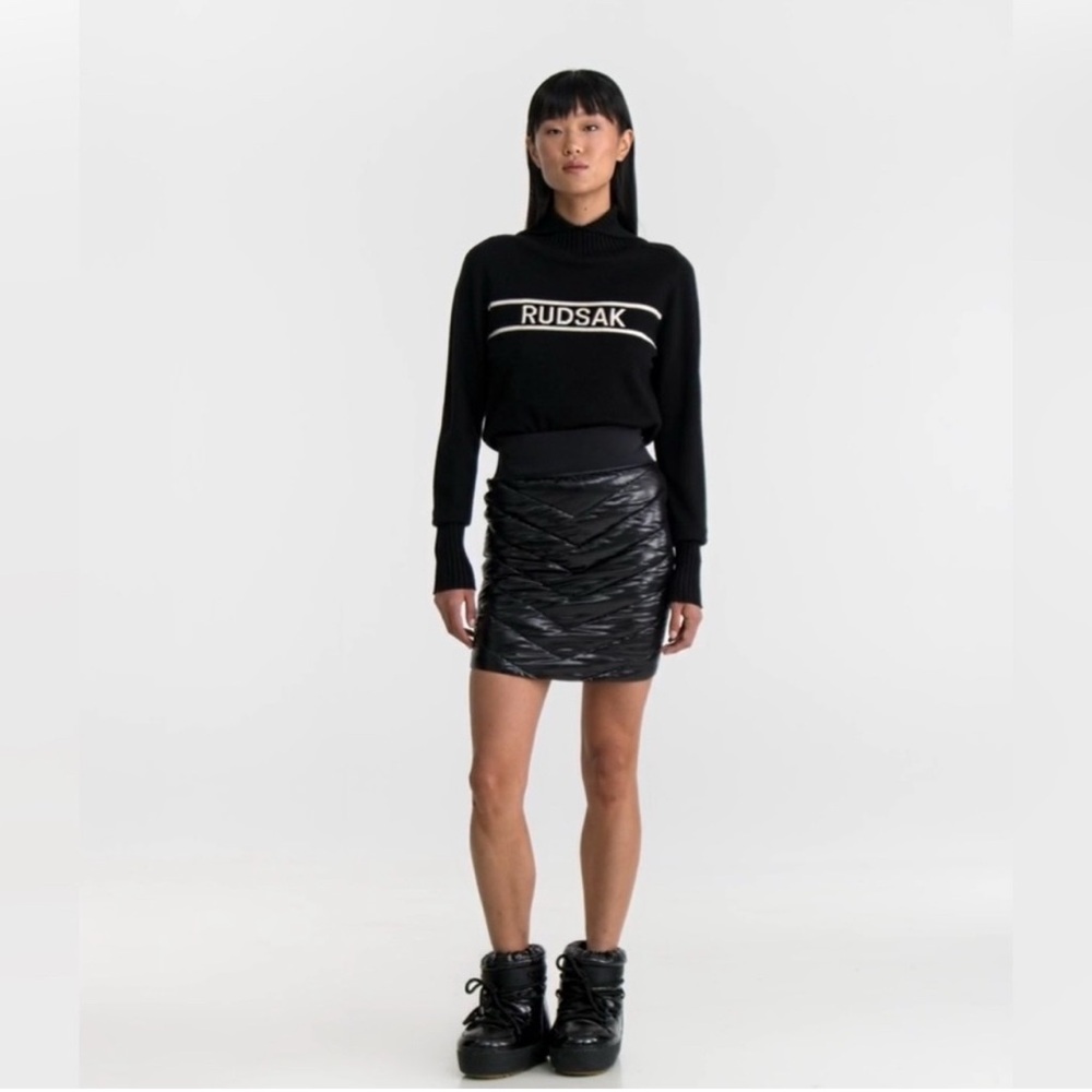 Rudsak Quilted Skirt Apres Ski Snowboard Chalet Skirt Black Gloss Size Medium